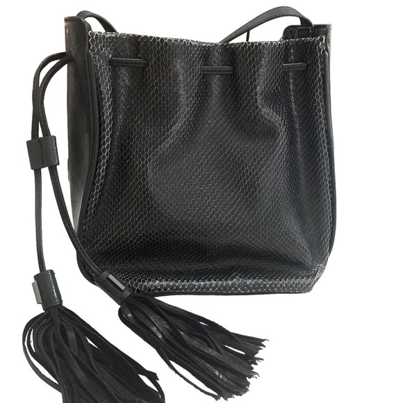 BOTKIER Snake Embossed Black Leather Tassel Drawstring Crossbody Bucket Bag - Picture 1 of 16
